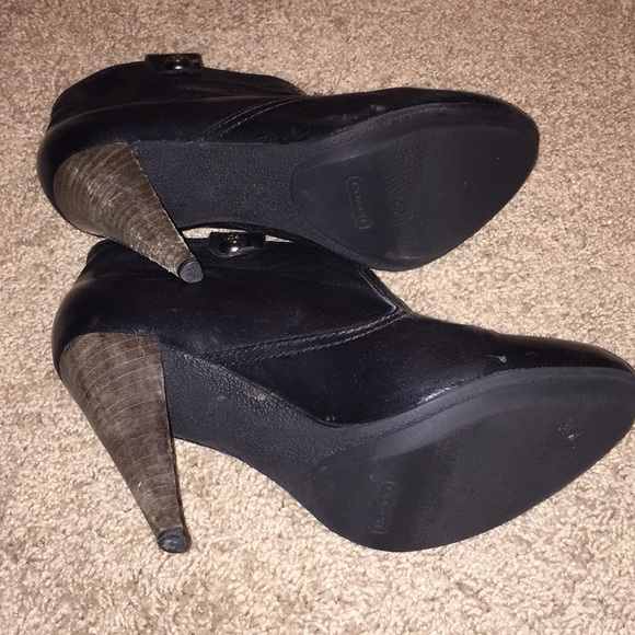 Black Coach boots in size 5 - Picture 4 of 4